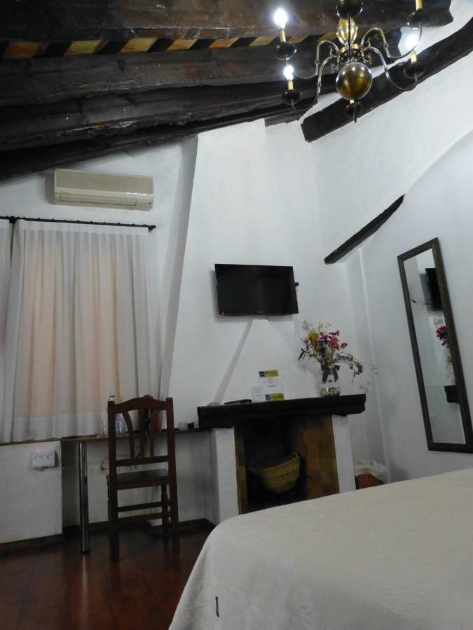 Hotel Del Arbol Xàtiva Buitenkant foto